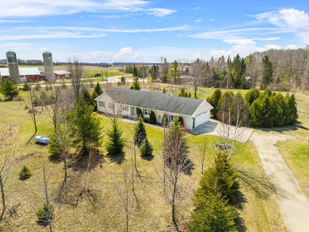 4909 Ripp Rd, Sturgeon Bay Wi 54235, 3 Bedrooms Bedrooms, ,3 BathroomsBathrooms,Inland-Residential,For Sale,Ripp Rd,143893