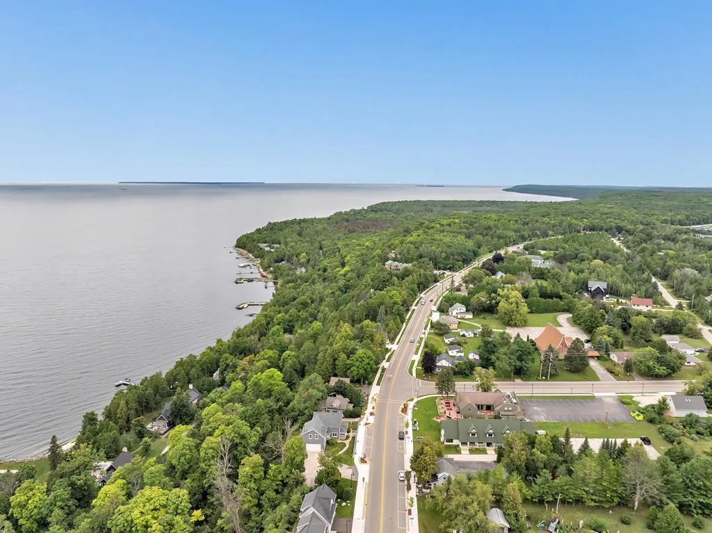 7897 Hwy 42, Egg Harbor, Wisconsin 54209, 2 Bedrooms Bedrooms, ,3 BathroomsBathrooms,Inland-Residential,For Sale,Hwy 42,144429