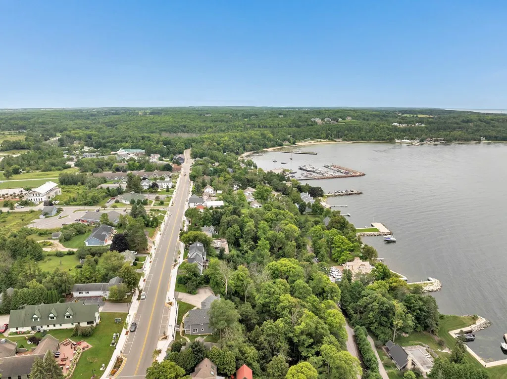 7897 Hwy 42, Egg Harbor, Wisconsin 54209, 2 Bedrooms Bedrooms, ,3 BathroomsBathrooms,Inland-Residential,For Sale,Hwy 42,144429