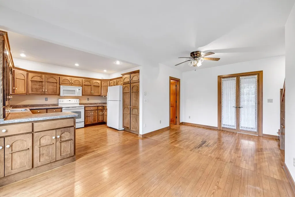 7897 Hwy 42, Egg Harbor, Wisconsin 54209, 2 Bedrooms Bedrooms, ,3 BathroomsBathrooms,Inland-Residential,For Sale,Hwy 42,144429