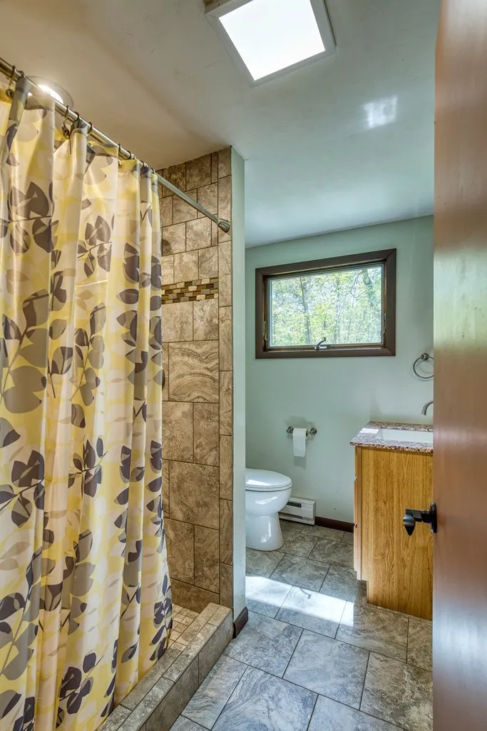 5310 Elaine Dr, Sturgeon Bay Wi 54235, 2 Bedrooms Bedrooms, ,1 BathroomBathrooms,Inland-Residential,For Sale,Elaine Dr,141664