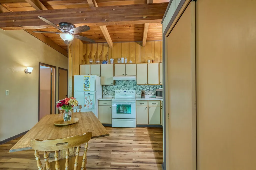 5310 Elaine Dr, Sturgeon Bay Wi 54235, 2 Bedrooms Bedrooms, ,1 BathroomBathrooms,Inland-Residential,For Sale,Elaine Dr,141664