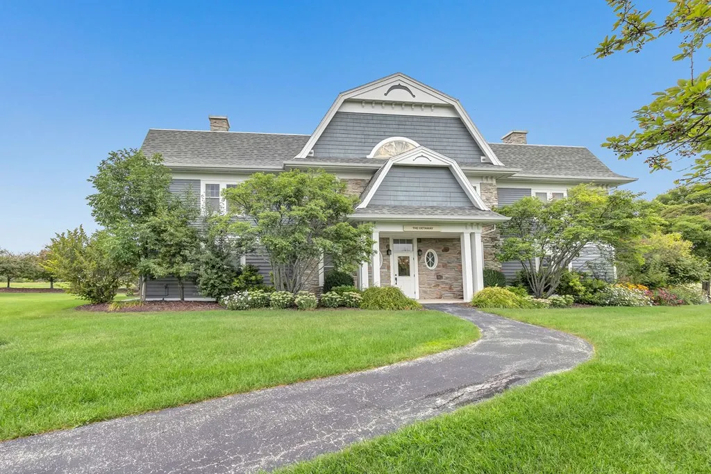 5280 Horseshoe Bay Rd # 6, Egg Harbor, Wisconsin 54209, 2 Bedrooms Bedrooms, ,2 BathroomsBathrooms,Condominium,For Sale,Horseshoe Bay Rd,144431