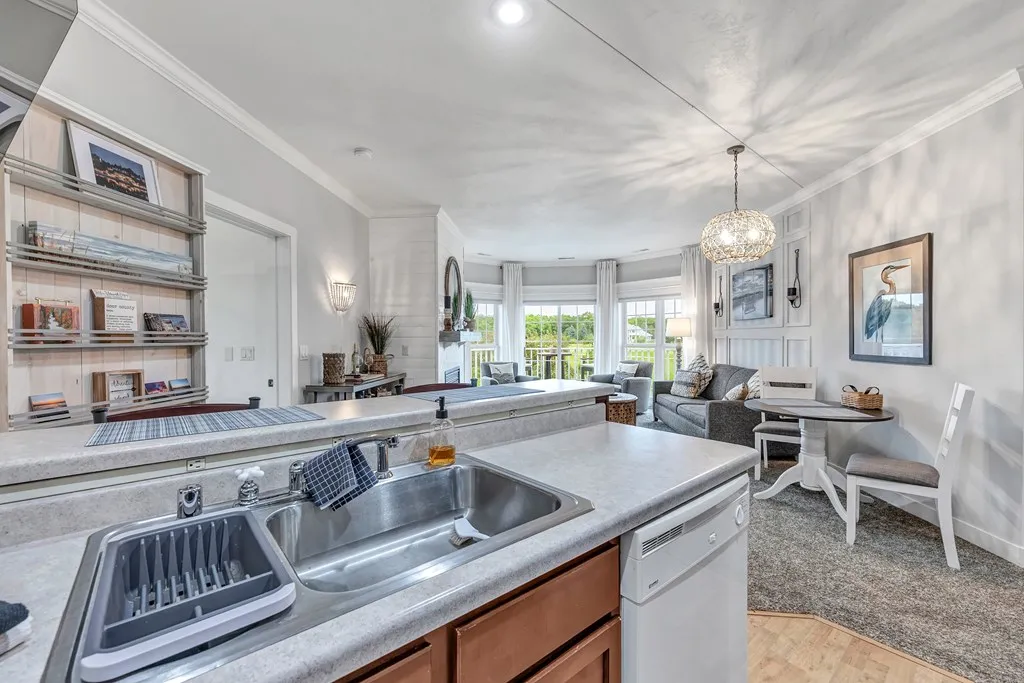 5280 Horseshoe Bay Rd # 6, Egg Harbor, Wisconsin 54209, 2 Bedrooms Bedrooms, ,2 BathroomsBathrooms,Condominium,For Sale,Horseshoe Bay Rd,144431