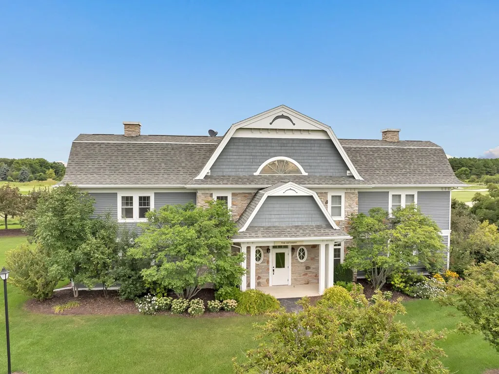 5280 Horseshoe Bay Rd # 6, Egg Harbor, Wisconsin 54209, 2 Bedrooms Bedrooms, ,2 BathroomsBathrooms,Condominium,For Sale,Horseshoe Bay Rd,144431