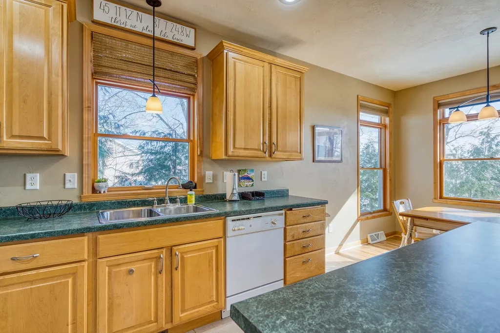10566 Cut Stone Ct # 511, Sister Bay, Wisconsin 54234, 2 Bedrooms Bedrooms, ,2 BathroomsBathrooms,Condominium,For Sale,Cut Stone Ct,143941