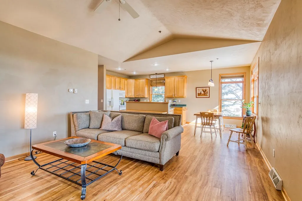 10566 Cut Stone Ct # 511, Sister Bay, Wisconsin 54234, 2 Bedrooms Bedrooms, ,2 BathroomsBathrooms,Condominium,For Sale,Cut Stone Ct,143941