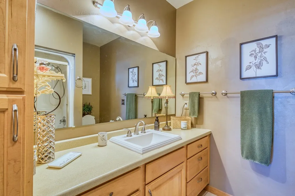 10566 Cut Stone Ct # 511, Sister Bay, Wisconsin 54234, 2 Bedrooms Bedrooms, ,2 BathroomsBathrooms,Condominium,For Sale,Cut Stone Ct,143941