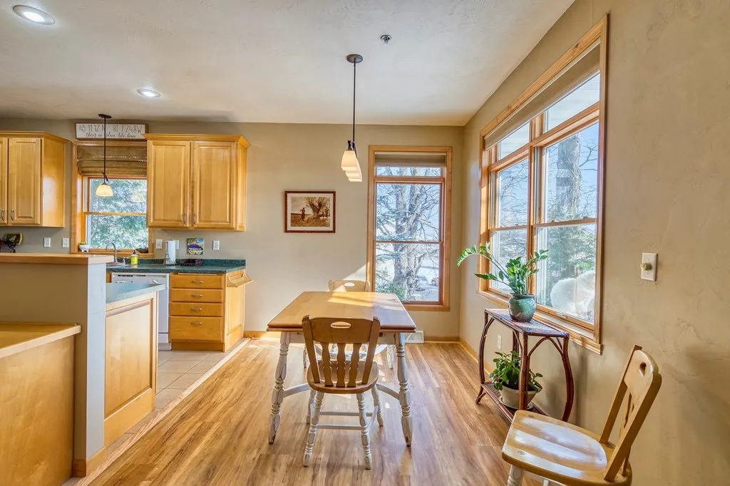10566 Cut Stone Ct # 511, Sister Bay, Wisconsin 54234, 2 Bedrooms Bedrooms, ,2 BathroomsBathrooms,Condominium,For Sale,Cut Stone Ct,143941