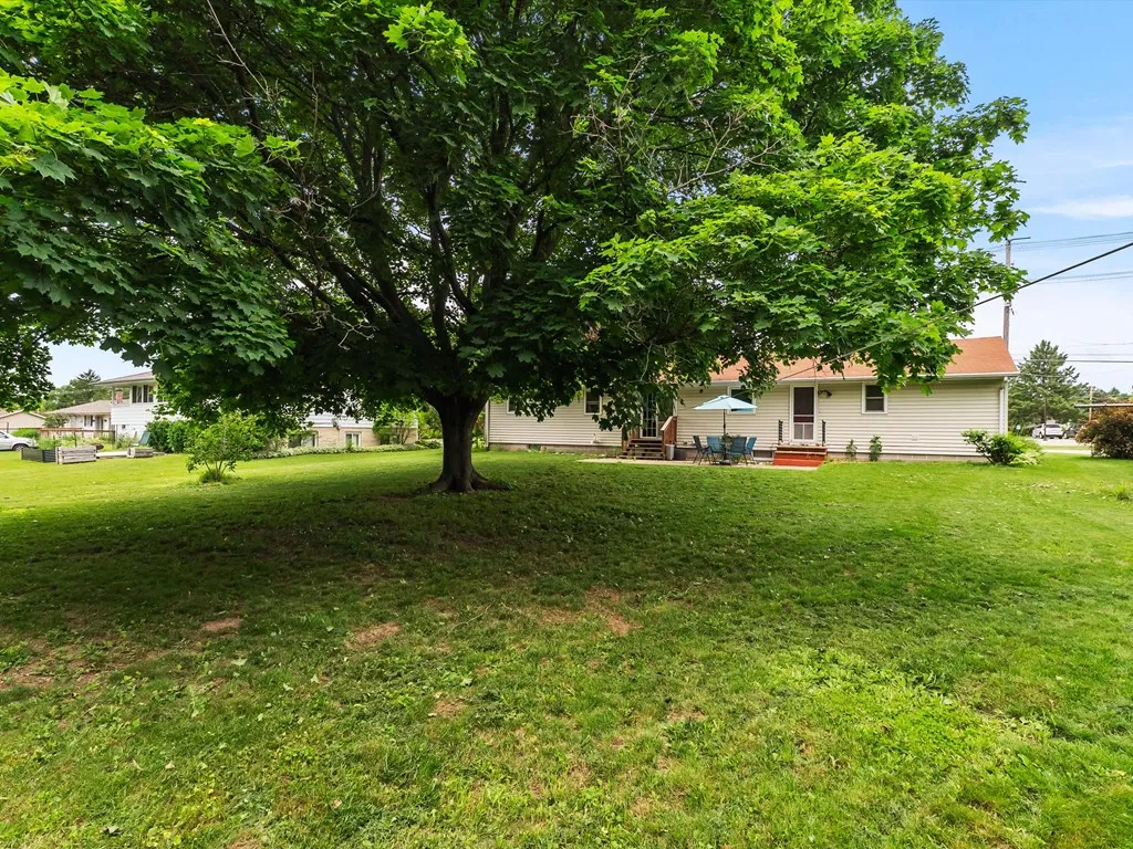 1753 Michigan St, Sturgeon Bay, Wisconsin 54235, 3 Bedrooms Bedrooms, ,2 BathroomsBathrooms,Inland-Residential,For Sale,Michigan St,144187