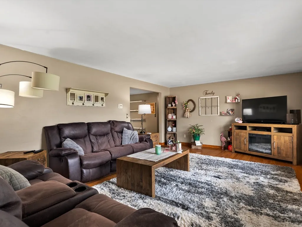 1753 Michigan St, Sturgeon Bay, Wisconsin 54235, 3 Bedrooms Bedrooms, ,2 BathroomsBathrooms,Inland-Residential,For Sale,Michigan St,144187