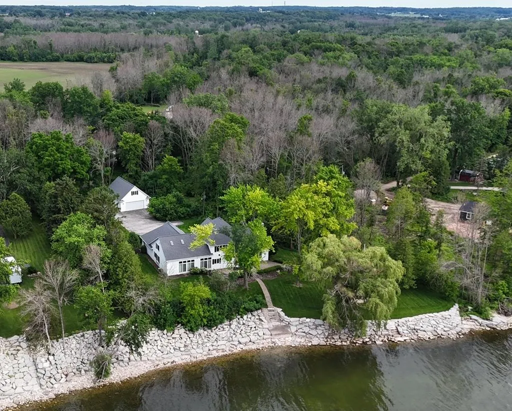 1461 N Bay Shore Dr, Brussels Wi 54204, 4 Bedrooms Bedrooms, ,4 BathroomsBathrooms,Waterfront-Residential,For Sale,N Bay Shore Rd,141817