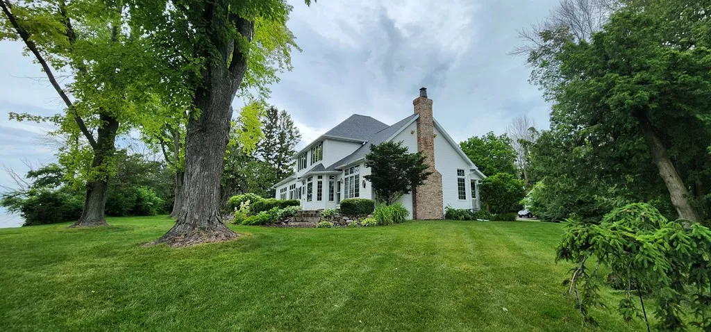 1461 N Bay Shore Dr, Brussels Wi 54204, 4 Bedrooms Bedrooms, ,4 BathroomsBathrooms,Waterfront-Residential,For Sale,N Bay Shore Rd,141817
