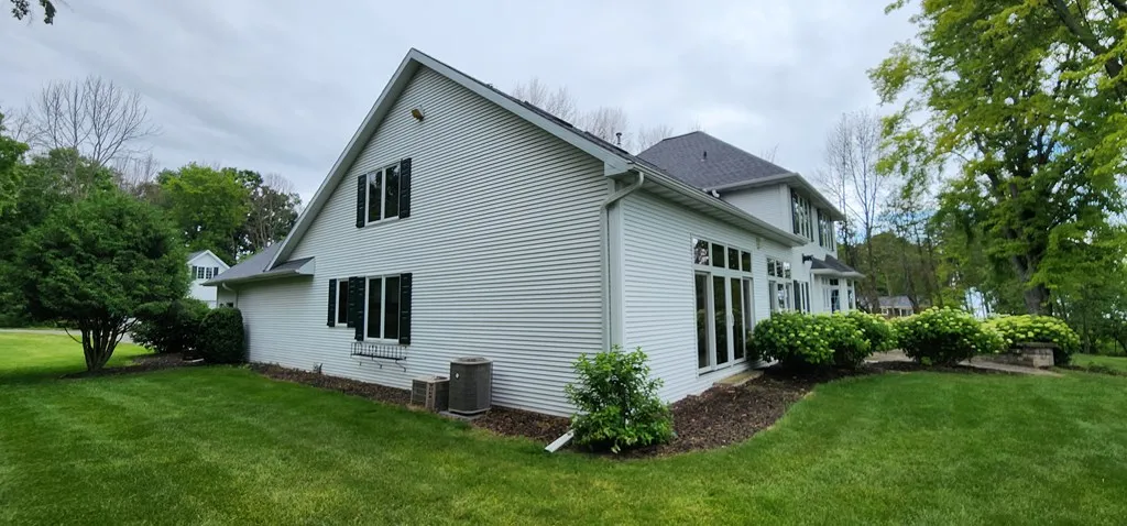 1461 N Bay Shore Dr, Brussels Wi 54204, 4 Bedrooms Bedrooms, ,4 BathroomsBathrooms,Waterfront-Residential,For Sale,N Bay Shore Rd,141817