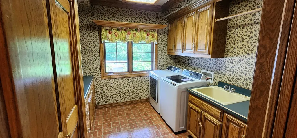 1461 N Bay Shore Dr, Brussels Wi 54204, 4 Bedrooms Bedrooms, ,4 BathroomsBathrooms,Waterfront-Residential,For Sale,N Bay Shore Rd,141817