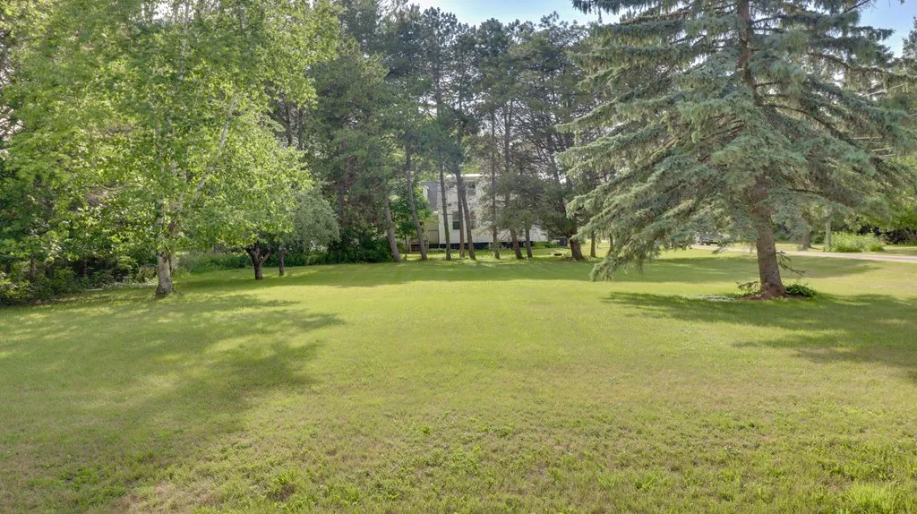 6413 W Duluth Pl, Sturgeon Bay, Wisconsin 54235, 3 Bedrooms Bedrooms, ,2 BathroomsBathrooms,Inland-Residential,For Sale,W Duluth Pl,144289