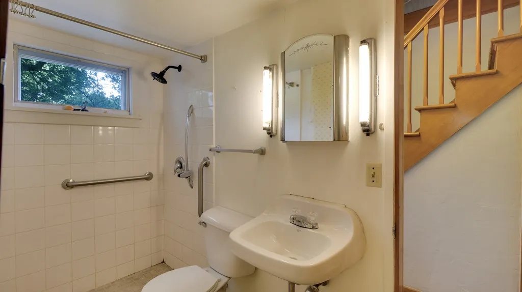 6413 W Duluth Pl, Sturgeon Bay, Wisconsin 54235, 3 Bedrooms Bedrooms, ,2 BathroomsBathrooms,Inland-Residential,For Sale,W Duluth Pl,144289