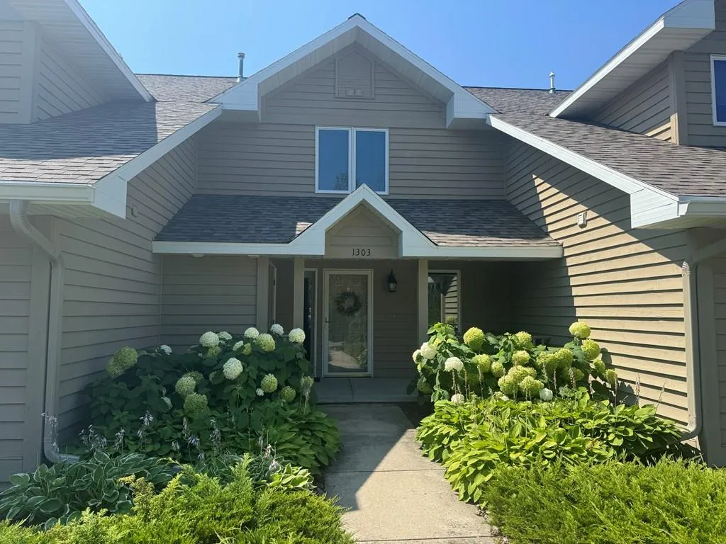 9265 Half Mile Bridge Dr, Fish Creek Wi 54212, 2 Bedrooms Bedrooms, ,3 BathroomsBathrooms,Condominium,For Sale,Half Mile Bridge Dr,143067