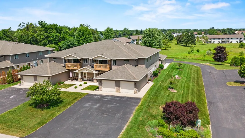 2410 Cherrywood Ln # 46, Sister Bay, Wisconsin 54234, 2 Bedrooms Bedrooms, ,2 BathroomsBathrooms,Condominium,For Sale,Cherrywood Ln,144279