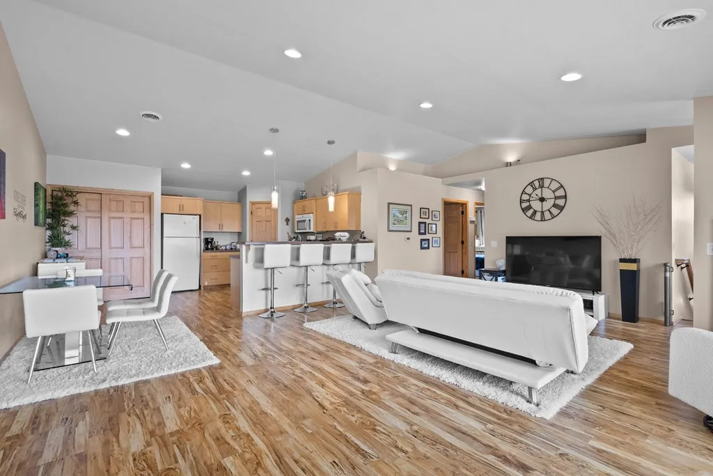 2410 Cherrywood Ln # 46, Sister Bay, Wisconsin 54234, 2 Bedrooms Bedrooms, ,2 BathroomsBathrooms,Condominium,For Sale,Cherrywood Ln,144279