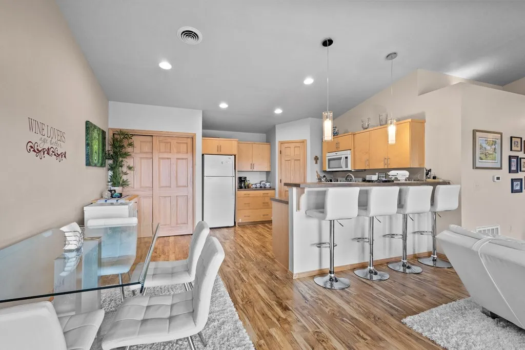 2410 Cherrywood Ln # 46, Sister Bay, Wisconsin 54234, 2 Bedrooms Bedrooms, ,2 BathroomsBathrooms,Condominium,For Sale,Cherrywood Ln,144279