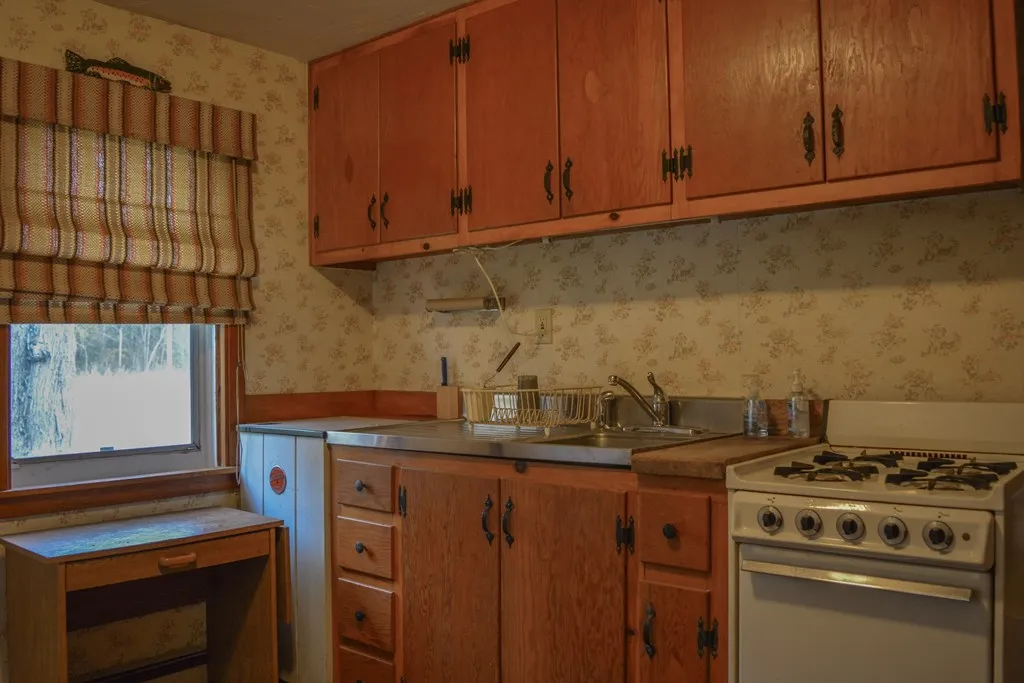 9806 Winding Ln, Baileys Harbor, Wisconsin 54202, 2 Bedrooms Bedrooms, ,1 BathroomBathrooms,Waterfront-Residential,For Sale,Winding Ln,143954