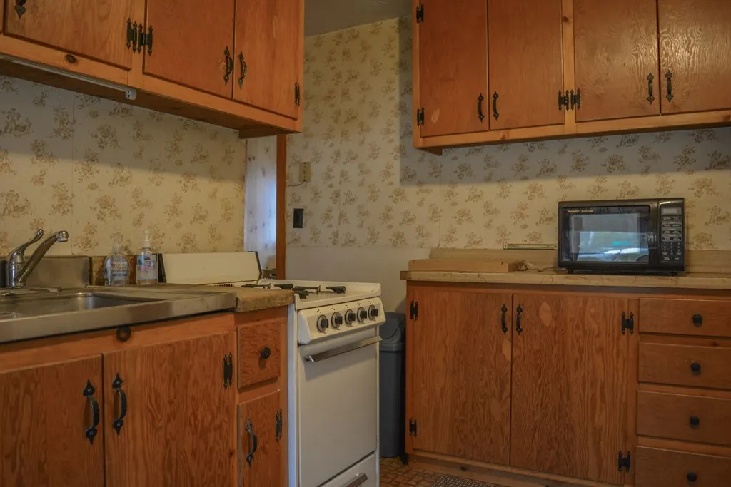 9806 Winding Ln, Baileys Harbor, Wisconsin 54202, 2 Bedrooms Bedrooms, ,1 BathroomBathrooms,Waterfront-Residential,For Sale,Winding Ln,143954