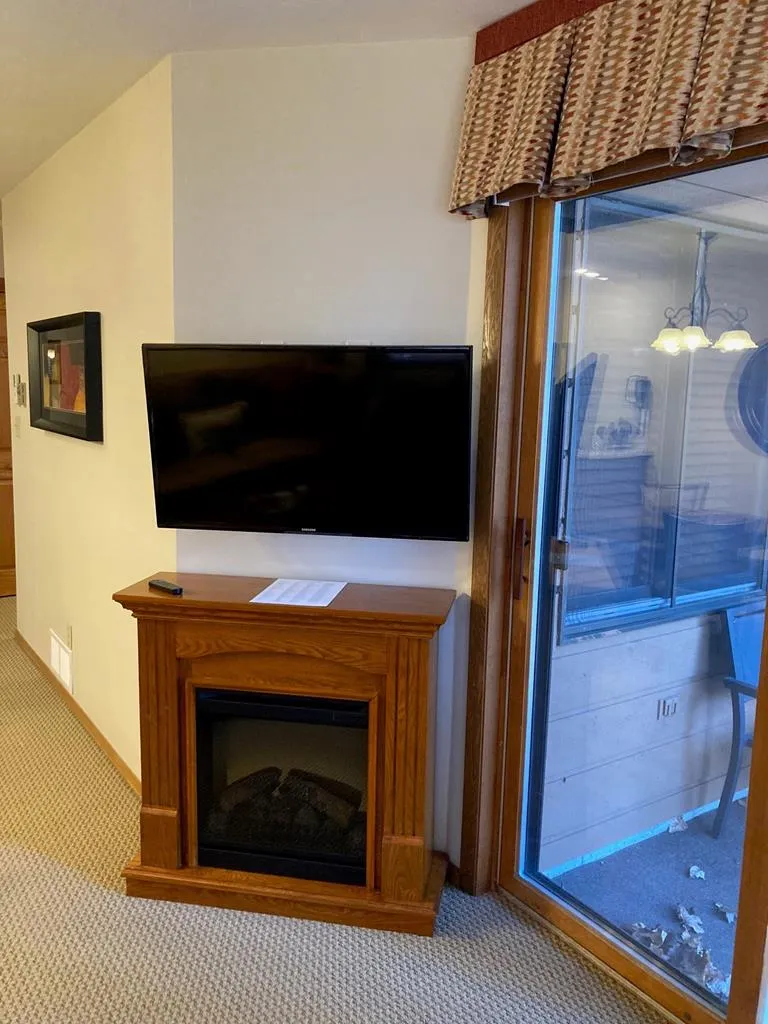 4920 Landmark Cir, Egg Harbor Wi 54209, 1 Bedroom Bedrooms, ,1 BathroomBathrooms,Condominium,For Sale,Landmark Cir,141494