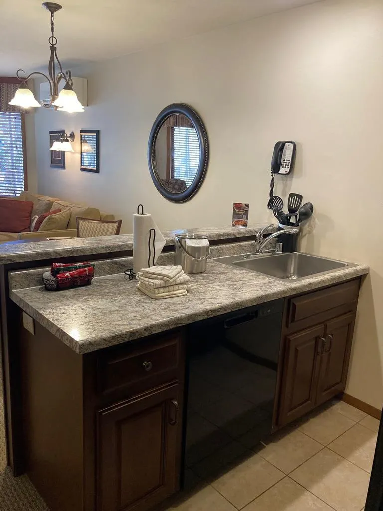 4920 Landmark Cir, Egg Harbor Wi 54209, 1 Bedroom Bedrooms, ,1 BathroomBathrooms,Condominium,For Sale,Landmark Cir,141494