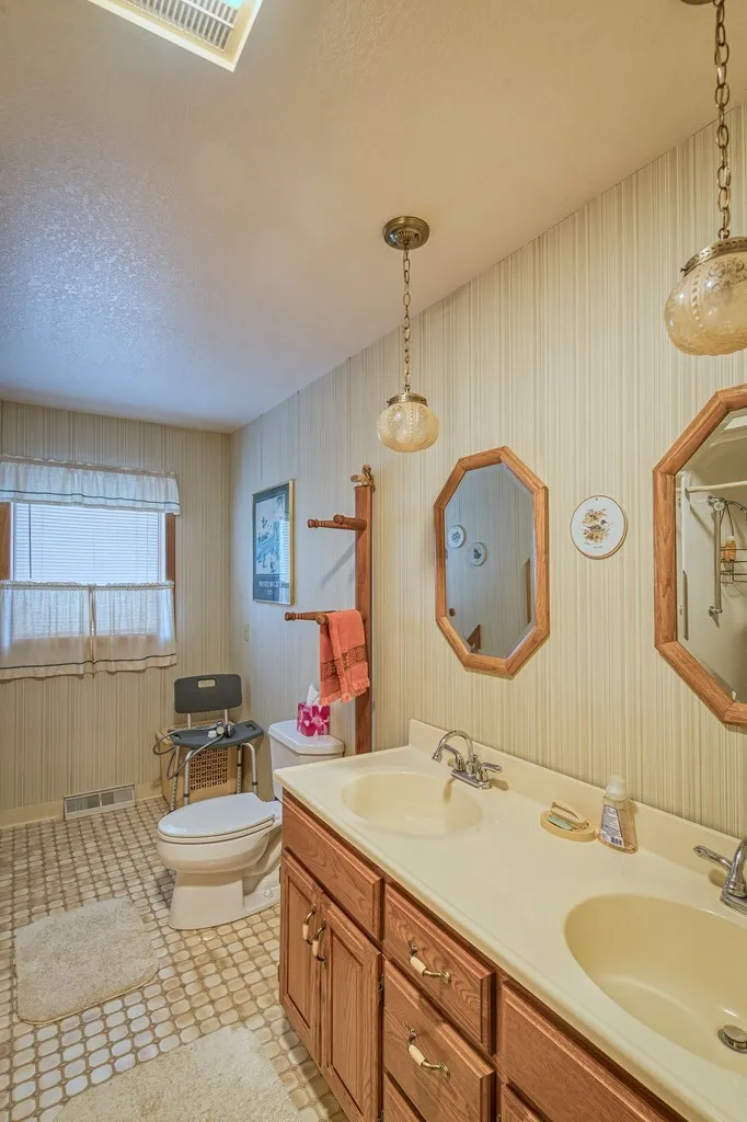 2430 Old Stage Rd, Sister Bay Wi 54234, 2 Bedrooms Bedrooms, ,4 BathroomsBathrooms,Inland-Residential,For Sale,Old Stage Rd,141597