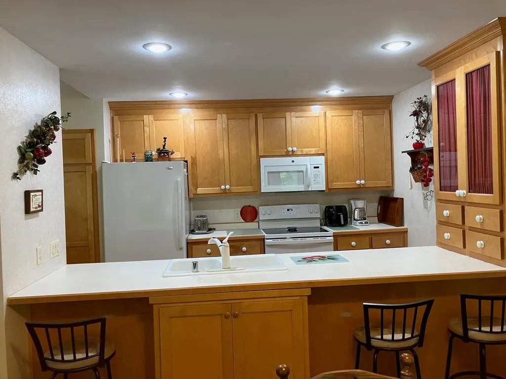 4646 Ridge Crest Rd # 2, Sturgeon Bay, Wisconsin 54235, 2 Bedrooms Bedrooms, ,2 BathroomsBathrooms,Condominium,For Sale,Ridge Crest Rd,144148