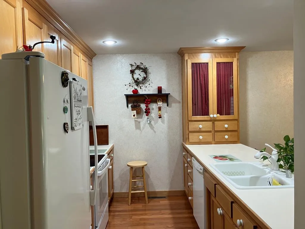 4646 Ridge Crest Rd # 2, Sturgeon Bay, Wisconsin 54235, 2 Bedrooms Bedrooms, ,2 BathroomsBathrooms,Condominium,For Sale,Ridge Crest Rd,144148