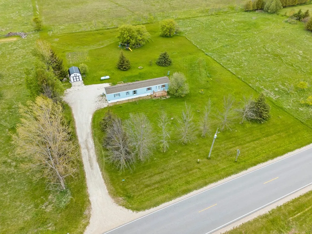 10108 County Rd X, Town Of Union, Wisconsin 54205, 2 Bedrooms Bedrooms, ,1 BathroomBathrooms,Inland-Residential,For Sale,County Rd X,143963