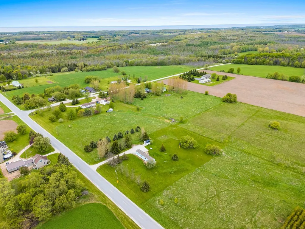 10108 County Rd X, Town Of Union, Wisconsin 54205, 2 Bedrooms Bedrooms, ,1 BathroomBathrooms,Inland-Residential,For Sale,County Rd X,143963