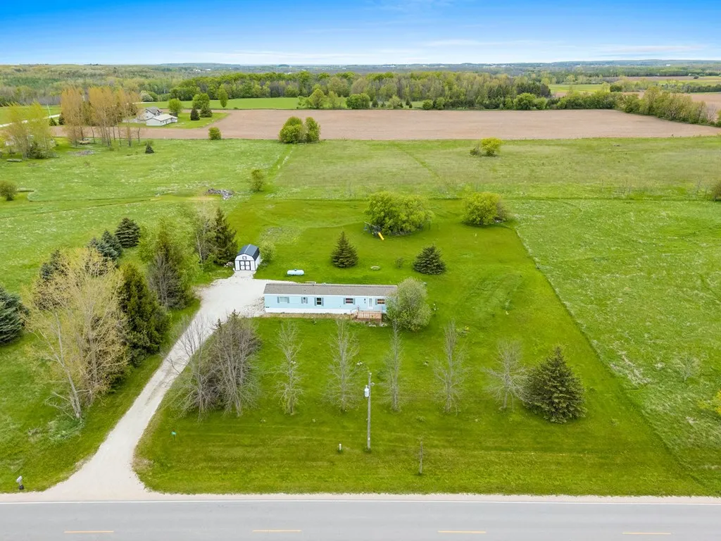 10108 County Rd X, Town Of Union, Wisconsin 54205, 2 Bedrooms Bedrooms, ,1 BathroomBathrooms,Inland-Residential,For Sale,County Rd X,143963