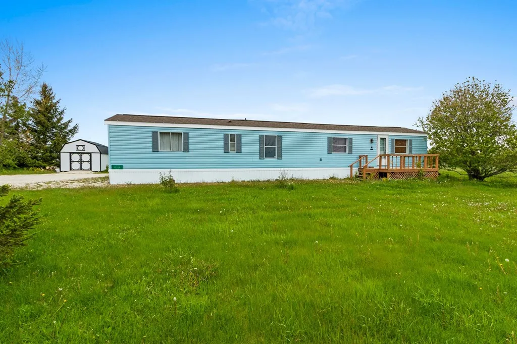 10108 County Rd X, Town Of Union, Wisconsin 54205, 2 Bedrooms Bedrooms, ,1 BathroomBathrooms,Inland-Residential,For Sale,County Rd X,143963