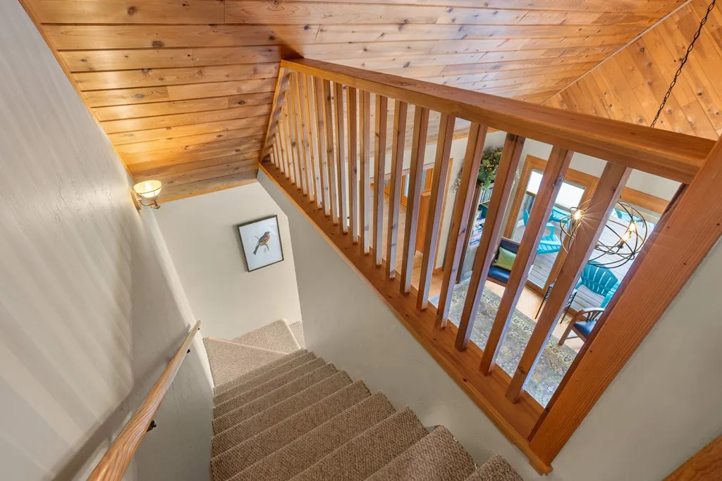 5282 W Shore Dr, Sturgeon Bay Wi 54235, 4 Bedrooms Bedrooms, ,5 BathroomsBathrooms,Waterfront-Residential,For Sale,W Shore Dr,143900