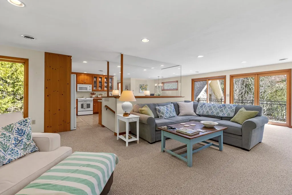 5282 W Shore Dr, Sturgeon Bay Wi 54235, 4 Bedrooms Bedrooms, ,5 BathroomsBathrooms,Waterfront-Residential,For Sale,W Shore Dr,143900