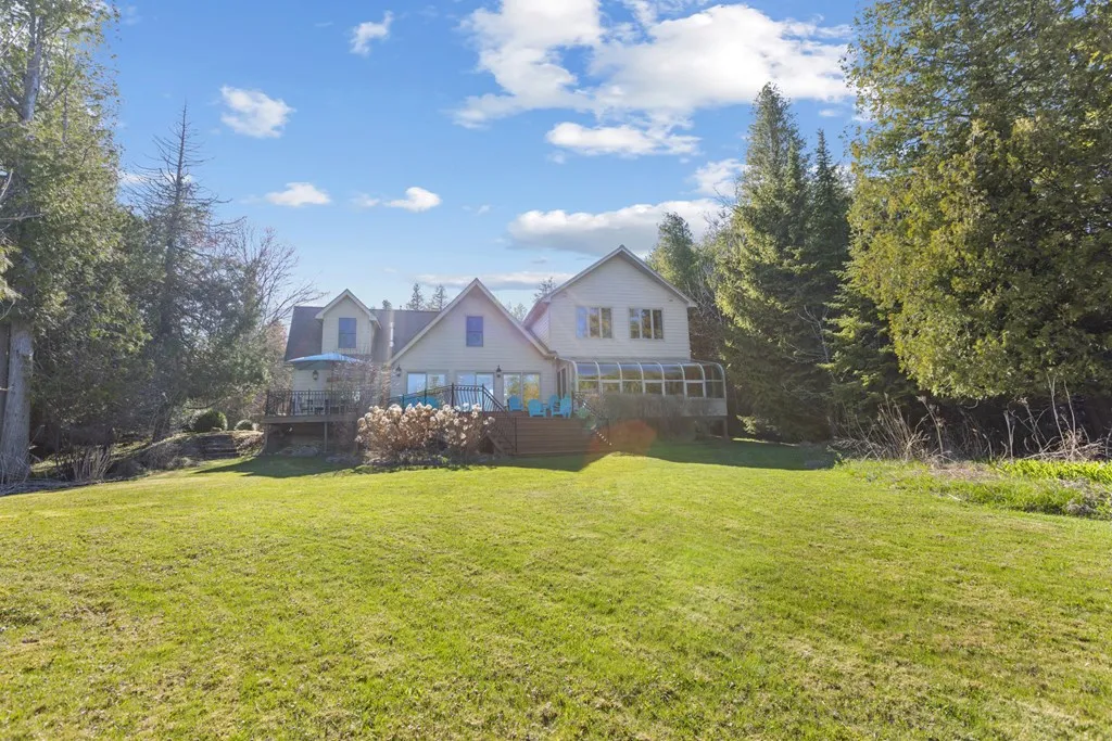 5282 W Shore Dr, Sturgeon Bay Wi 54235, 4 Bedrooms Bedrooms, ,5 BathroomsBathrooms,Waterfront-Residential,For Sale,W Shore Dr,143900