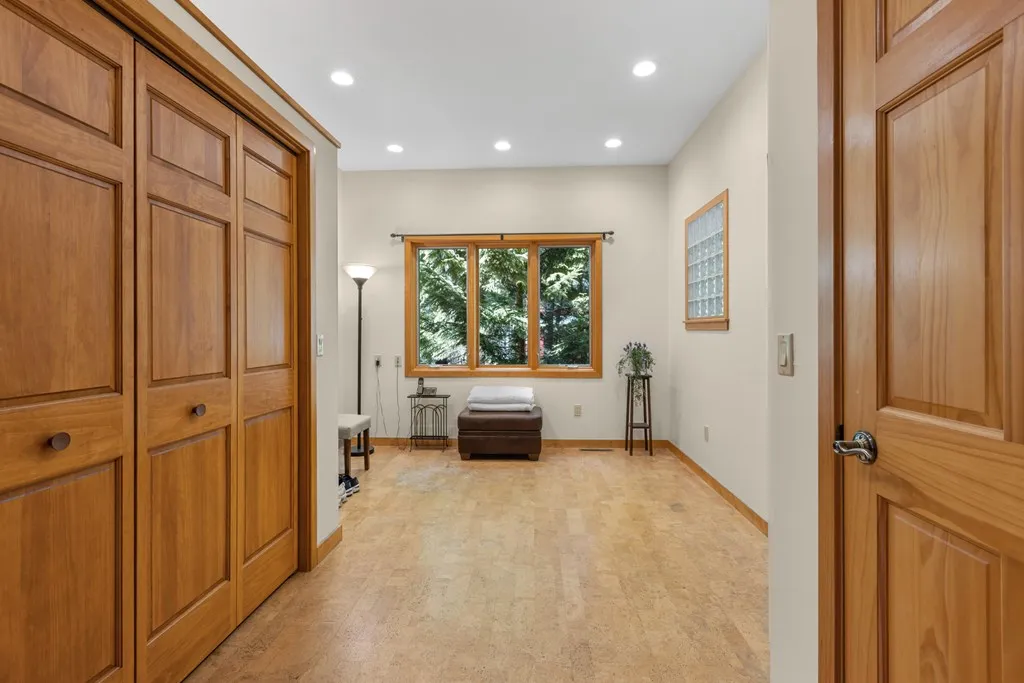 5282 W Shore Dr, Sturgeon Bay Wi 54235, 4 Bedrooms Bedrooms, ,5 BathroomsBathrooms,Waterfront-Residential,For Sale,W Shore Dr,143900