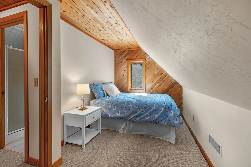 5282 W Shore Dr, Sturgeon Bay Wi 54235, 4 Bedrooms Bedrooms, ,5 BathroomsBathrooms,Waterfront-Residential,For Sale,W Shore Dr,143900