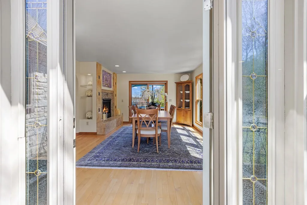 5282 W Shore Dr, Sturgeon Bay Wi 54235, 4 Bedrooms Bedrooms, ,5 BathroomsBathrooms,Waterfront-Residential,For Sale,W Shore Dr,143900