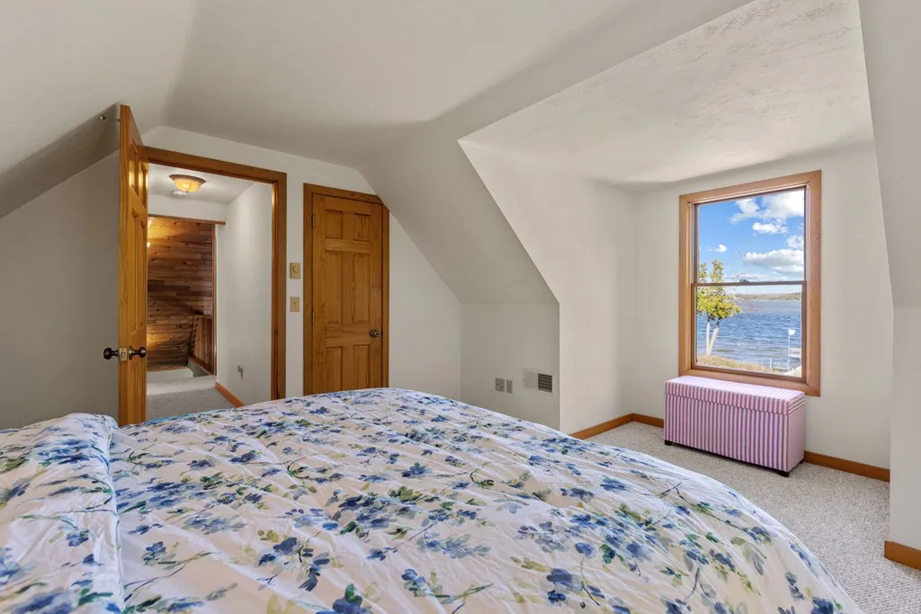 5282 W Shore Dr, Sturgeon Bay Wi 54235, 4 Bedrooms Bedrooms, ,5 BathroomsBathrooms,Waterfront-Residential,For Sale,W Shore Dr,143900