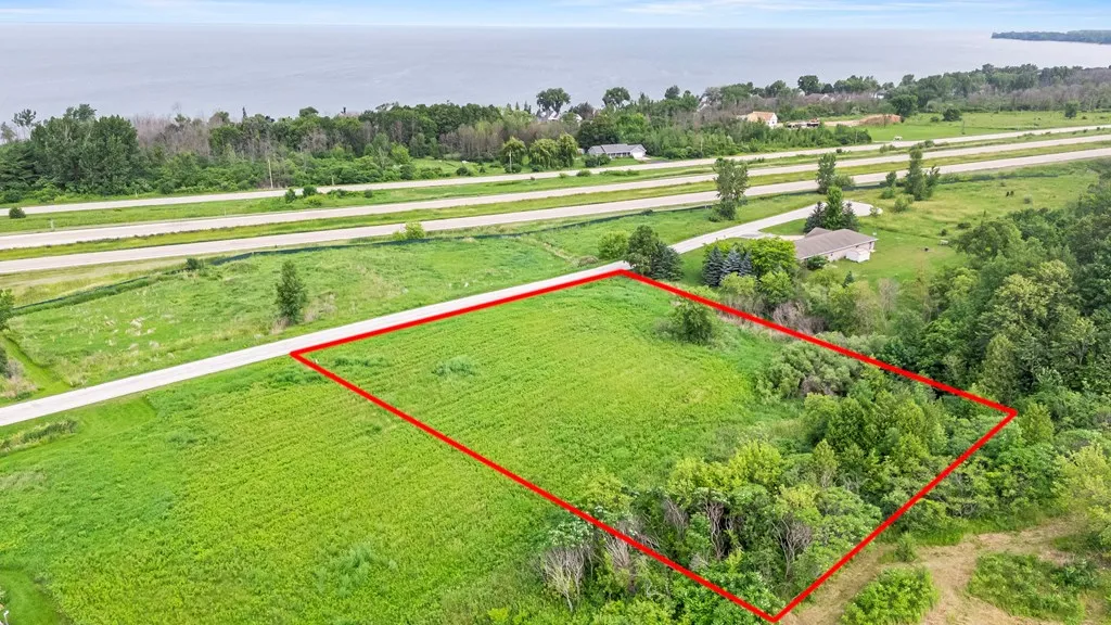 Sugar Maple Dr, Luxemburg, Wisconsin 54217, ,Condominium,For Sale,Sugar Maple Dr,144250