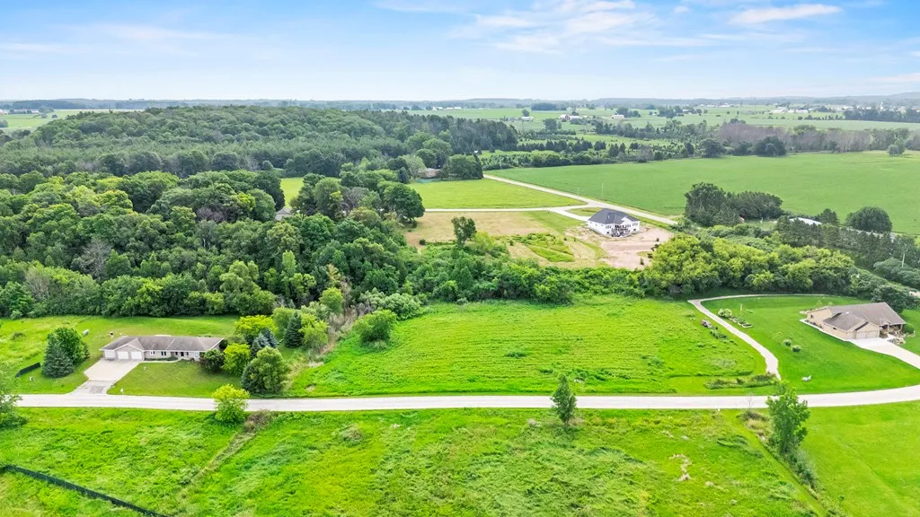 Sugar Maple Dr, Luxemburg, Wisconsin 54217, ,Condominium,For Sale,Sugar Maple Dr,144250