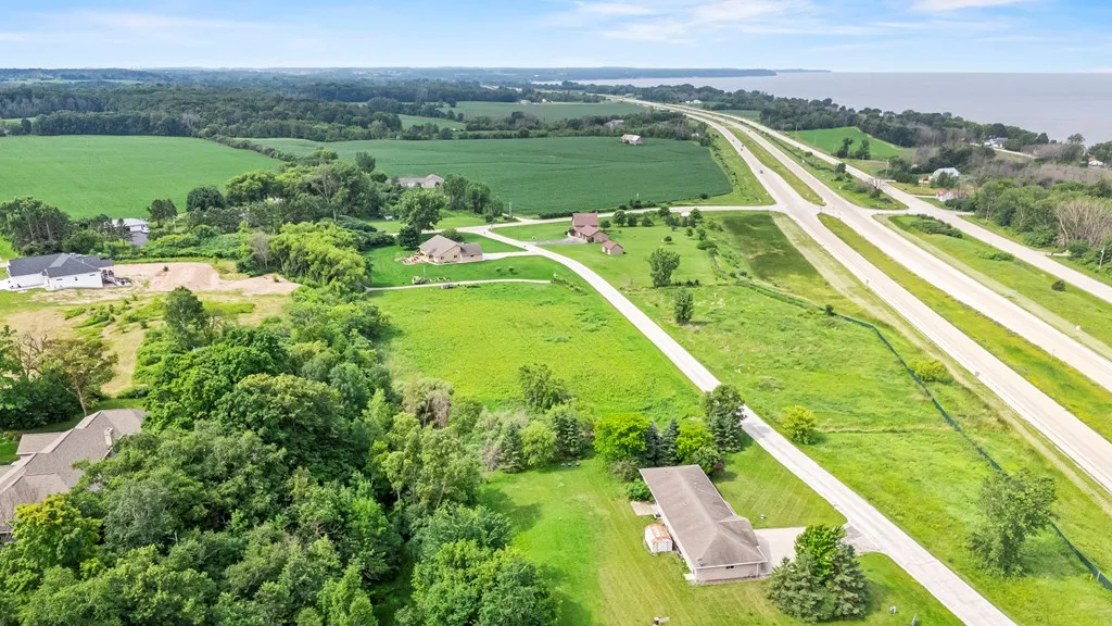 Sugar Maple Dr, Luxemburg, Wisconsin 54217, ,Condominium,For Sale,Sugar Maple Dr,144250