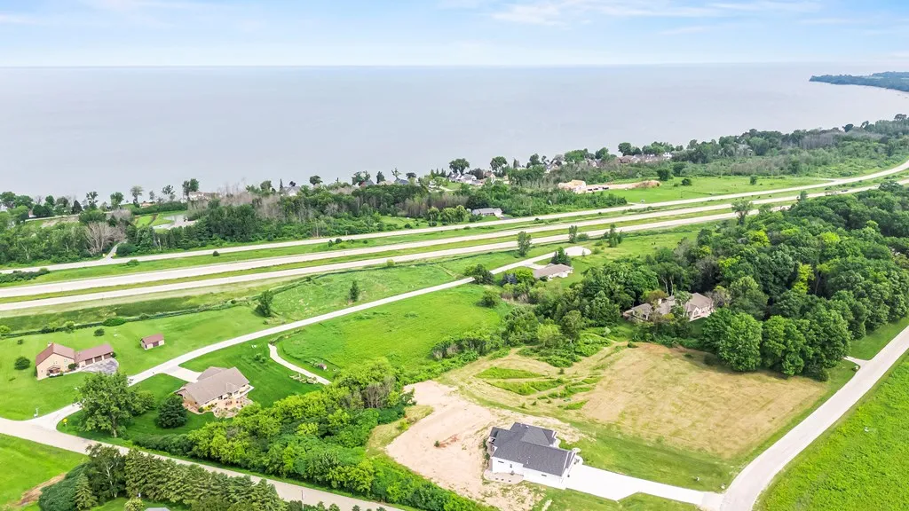 Sugar Maple Dr, Luxemburg, Wisconsin 54217, ,Condominium,For Sale,Sugar Maple Dr,144250