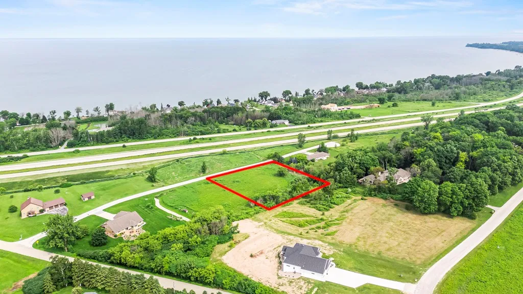 Sugar Maple Dr, Luxemburg, Wisconsin 54217, ,Condominium,For Sale,Sugar Maple Dr,144250