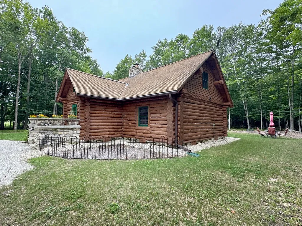 1205 East Side Rd, Washington Island, Wisconsin 54246, 3 Bedrooms Bedrooms, ,2 BathroomsBathrooms,Inland-Residential,For Sale,East Side Rd,144417