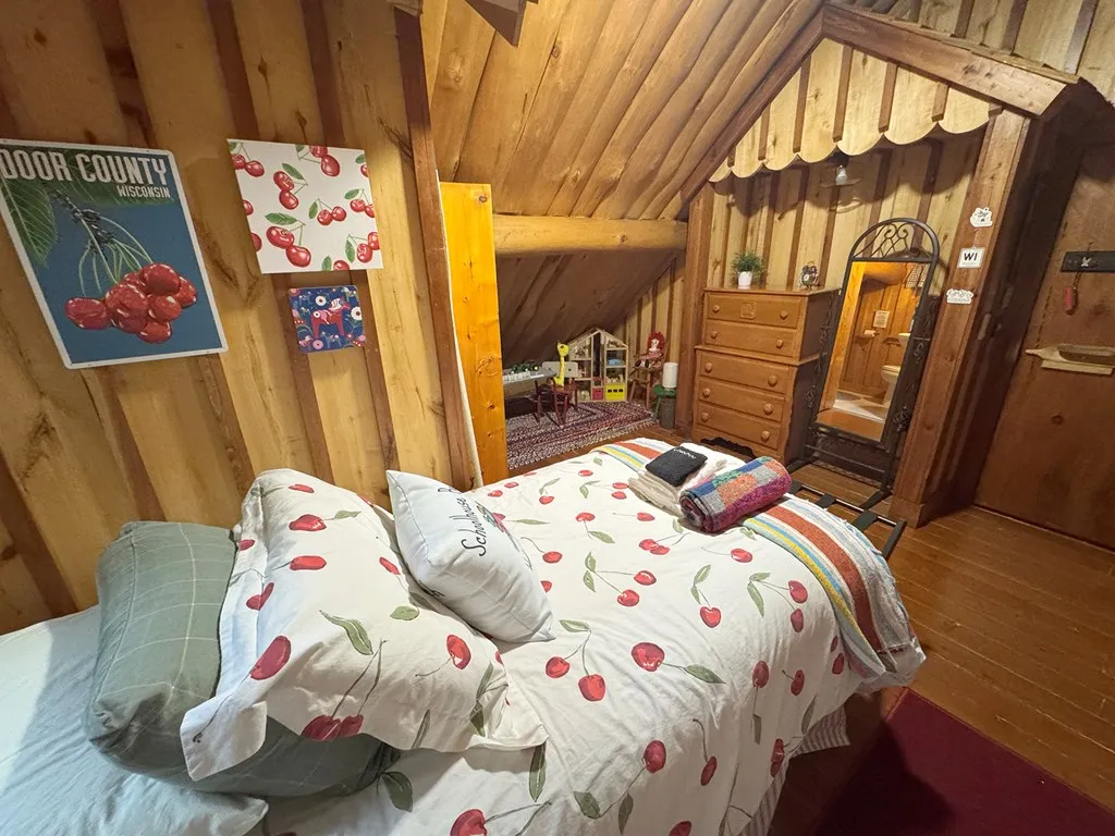 1205 East Side Rd, Washington Island, Wisconsin 54246, 3 Bedrooms Bedrooms, ,2 BathroomsBathrooms,Inland-Residential,For Sale,East Side Rd,144417